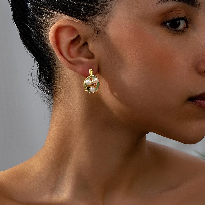 Vintage Enamel Flower Jewelry Set - 18K Gold Plated Baroque Pearl Necklace, Ring & Drop Earrings - Image 5