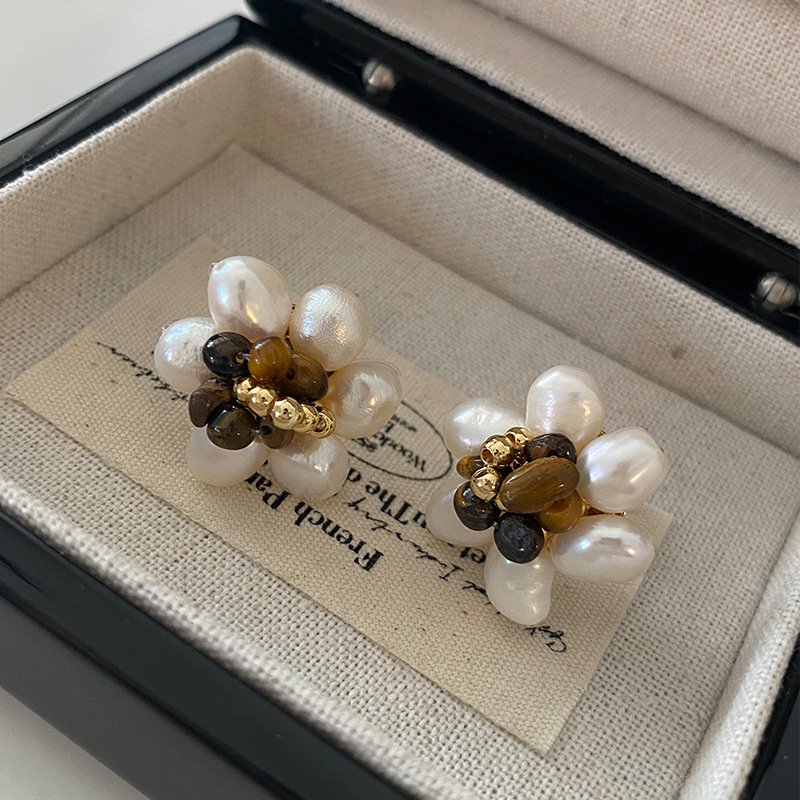 Vintage Black Agate & White Opal Jewelry Set - 18K Gold Plated Necklace, Ring & Earrings - Image 7